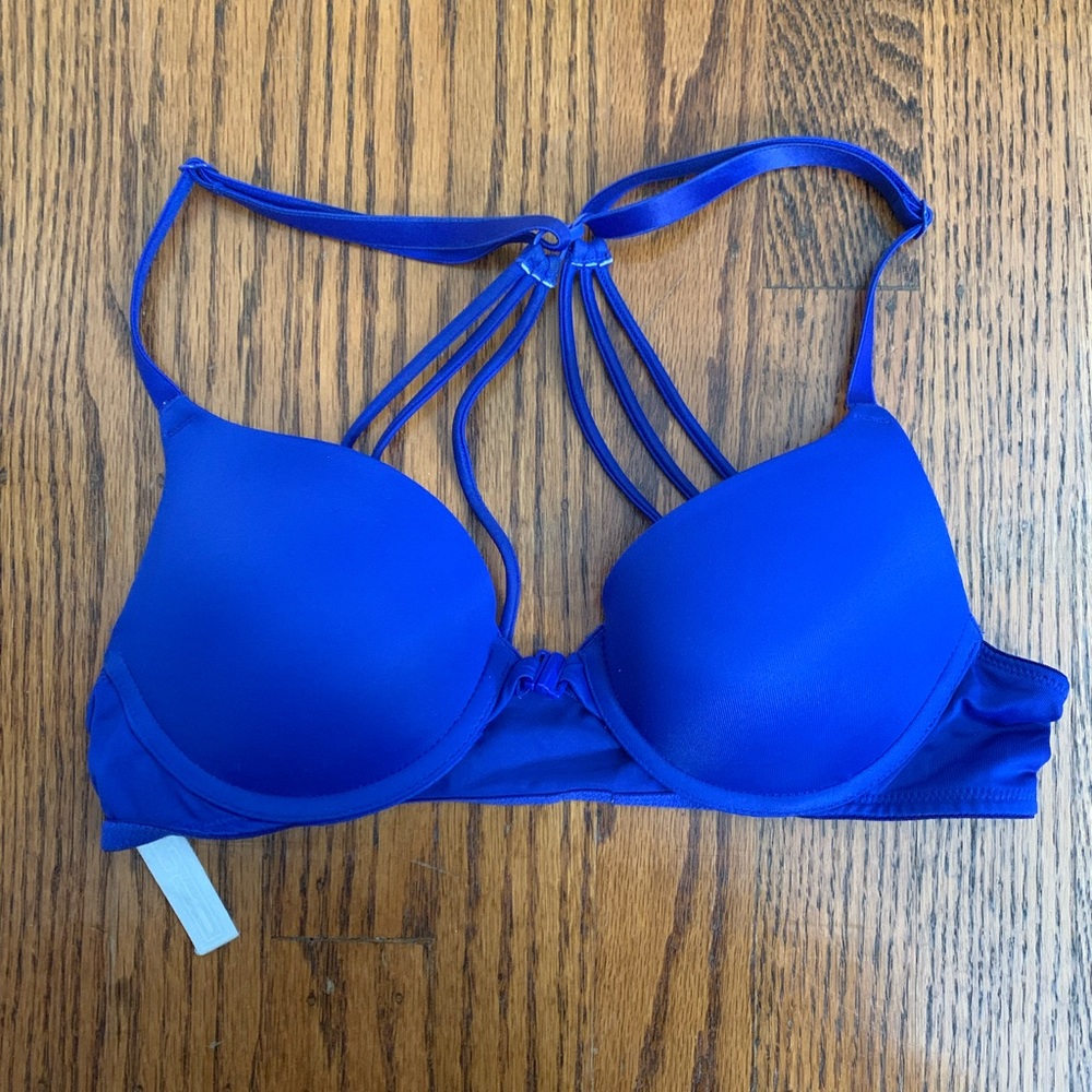 32A Wear Everywhere pushup/wear bra